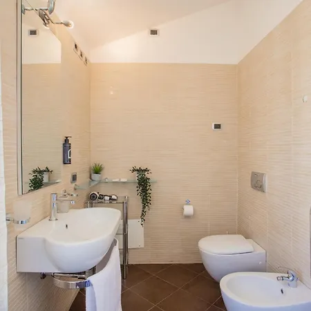 Apartment Urbanicooh San Petronio - Torre Asinelli View *