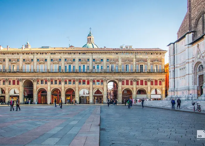 Urbanicooh San Petronio - Torre Asinelli View *